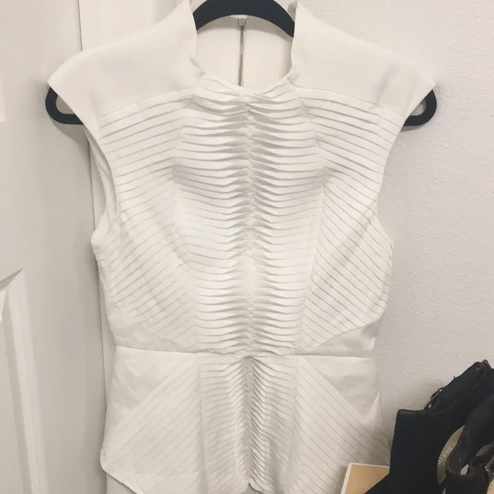 ✨ Moving sale 🚗- Cameo the Label White Slow Motion Mini Dress, Size M - Picture 5 of 12